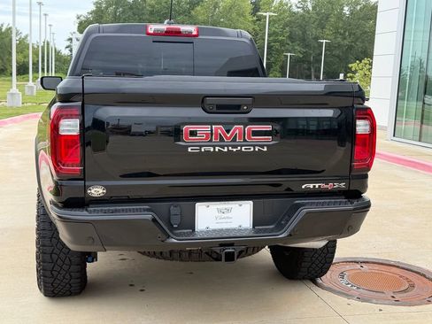 Used 2024 GMC Canyon AT4X AWD/4WD image 5