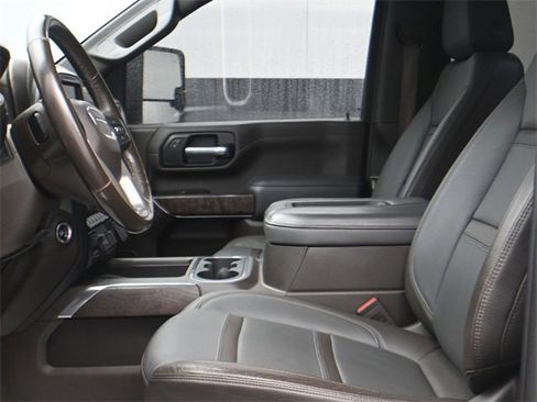 Used 2022 GMC Sierra 2500 Denali w/ Denali Ultimate Package image 9