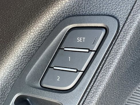 Used 2022 Audi Q3 2.0T Premium w/ Convenience Package image 19