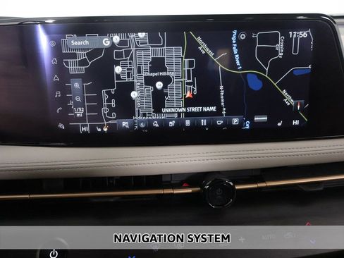 Used 2024 Nissan Ariya FWD image 3