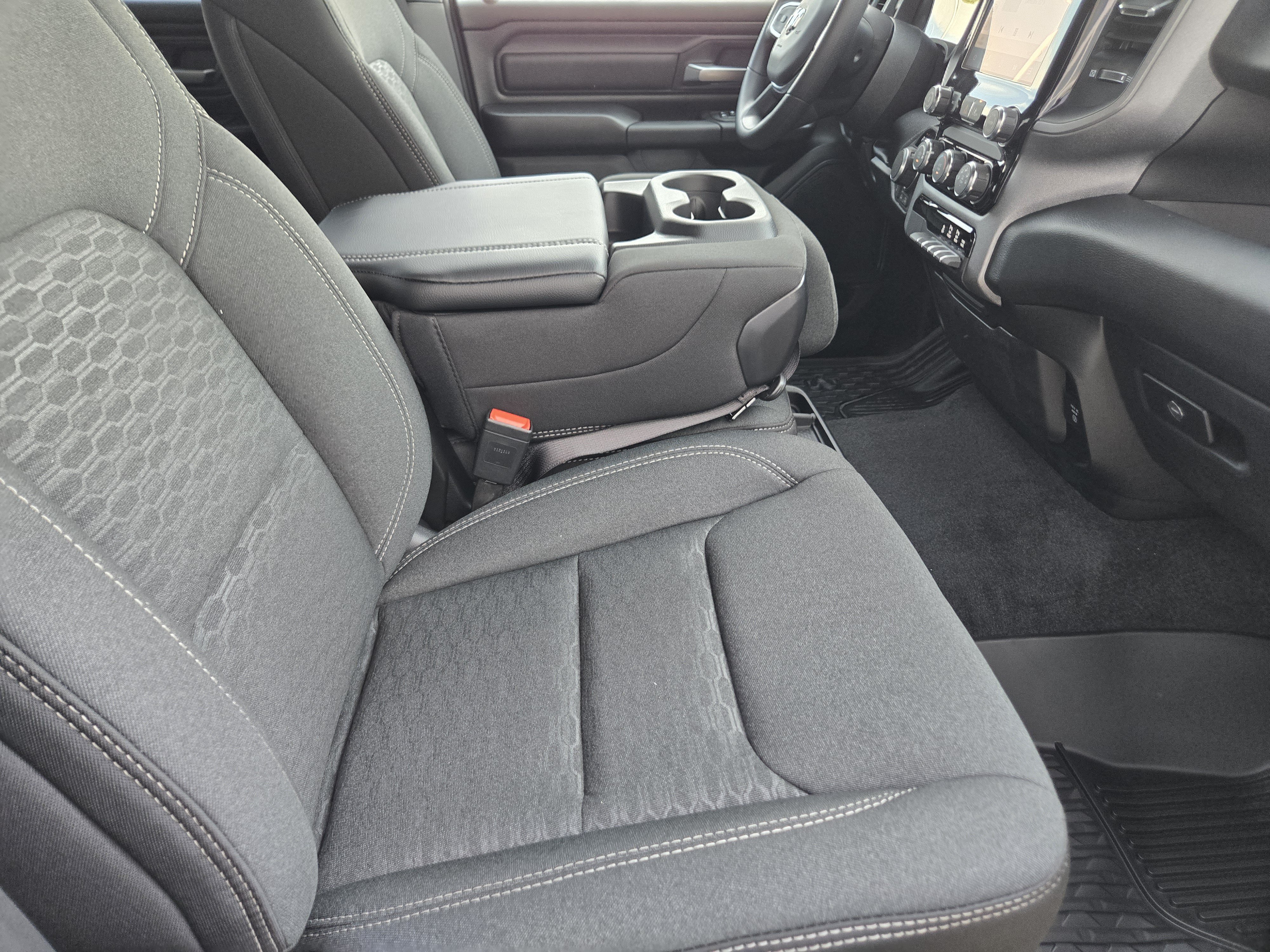 New 2026 RAM 1500 Warlock AWD/4WD image 12