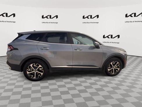 Certified 2025 Kia Sportage EX FWD image 2