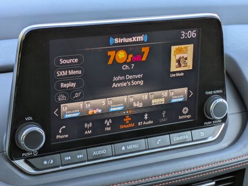 Certified 2025 Nissan Rogue SV image 14