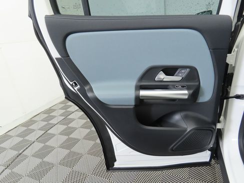 Certified 2026 Mercedes-Benz GLA 250 image 26