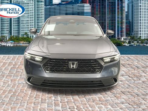 Certified 2025 Honda Accord SE image 2