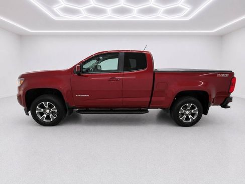 Used 2016 Chevrolet Colorado Z71 AWD/4WD image 6
