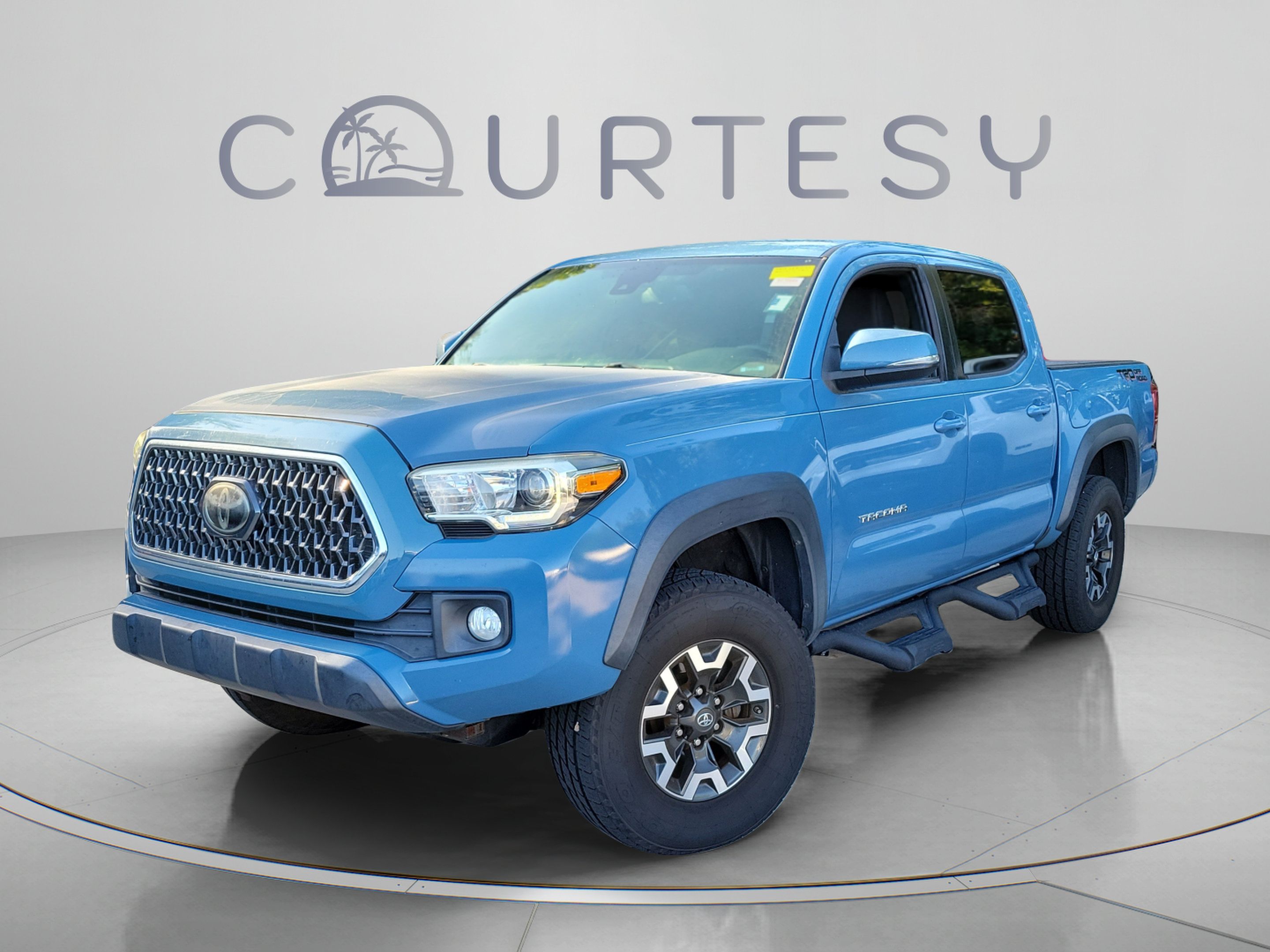 Used 2019 Toyota Tacoma TRD Off-Road w/ Technology Package RWD image 1