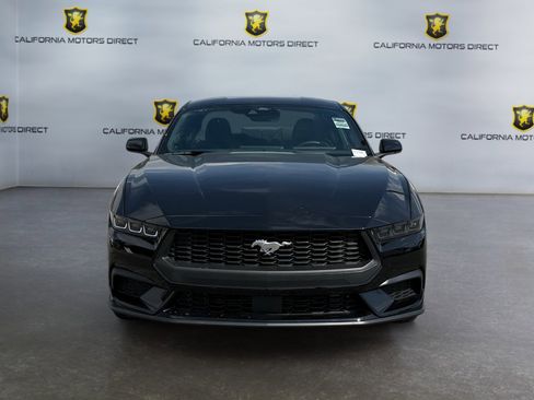 Used 2025 Ford Mustang Coupe image 8