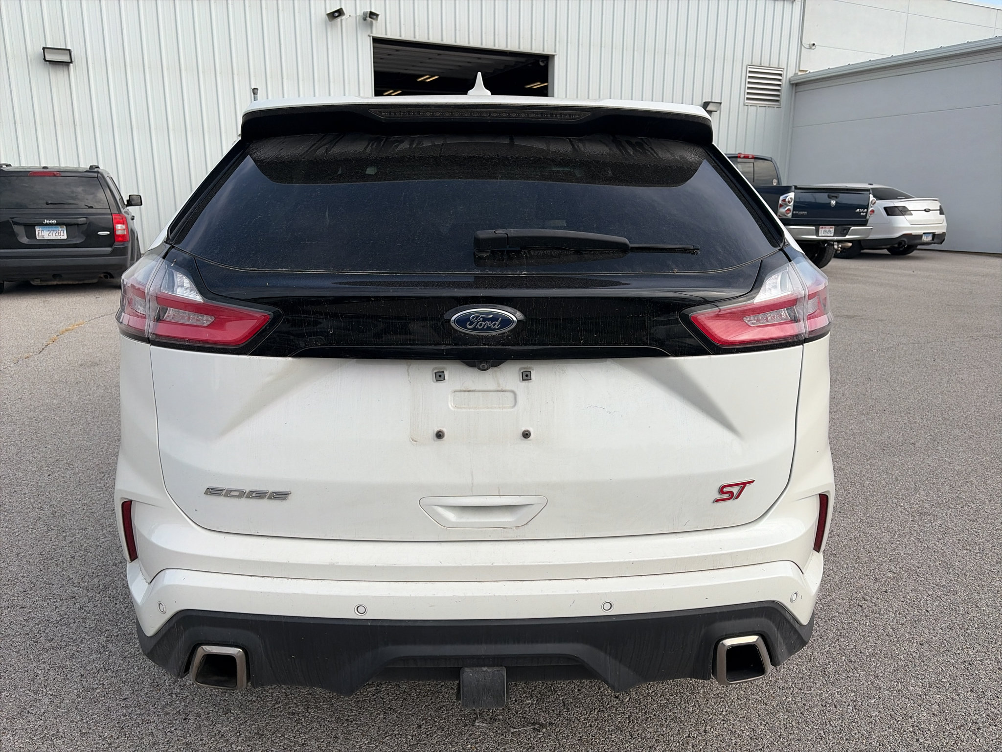 Used 2020 Ford Edge ST w/ Cold Weather Package AWD/4WD image 4