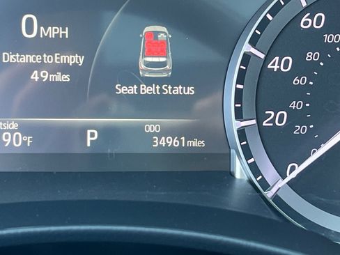 Used 2022 Toyota Highlander XLE FWD image 26