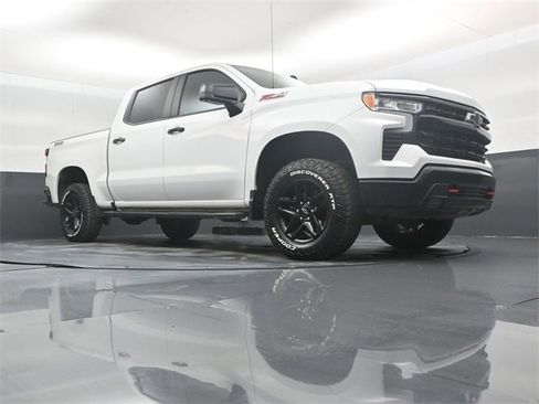 Used 2023 Chevrolet Silverado 1500 LT Trail Boss w/ Protection Package image 40