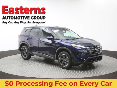 Used 2024 Nissan Rogue SV AWD/4WD image 48