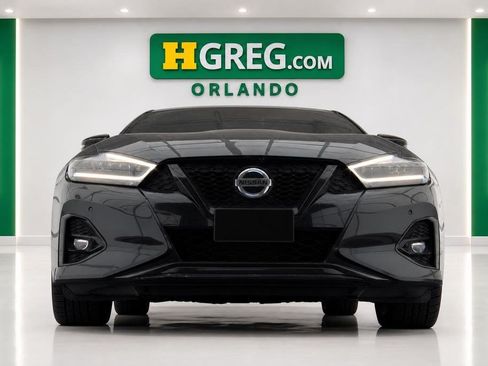 Used 2022 Nissan Maxima SR w/ Sport Mat Group FWD image 7
