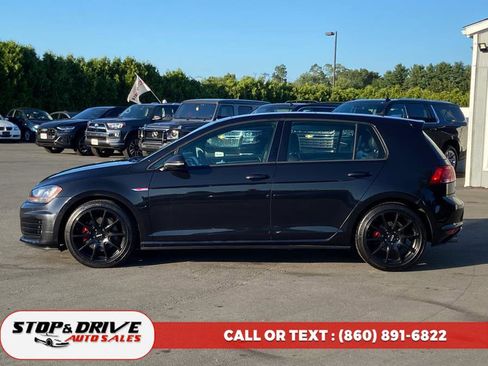 Used 2015 Volkswagen Golf 4-Door image 2