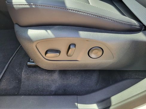 New 2026 GMC Acadia Elevation w/ Elevation Premium Package image 24