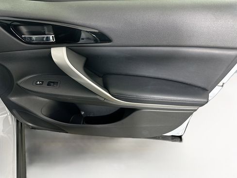 Used 2024 Mitsubishi Eclipse Cross SE image 30