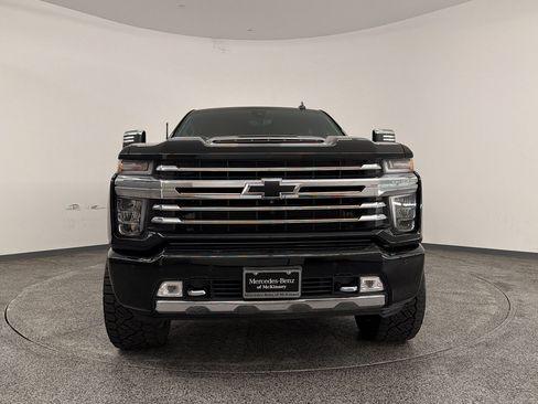 Used 2020 Chevrolet Silverado 3500 High Country w/ Technology Package AWD/4WD image 6