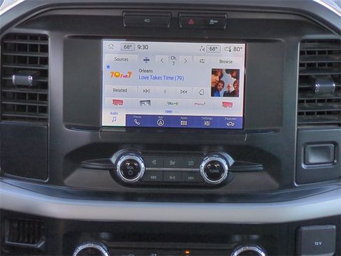 Used 2023 Ford F150 XLT image 19