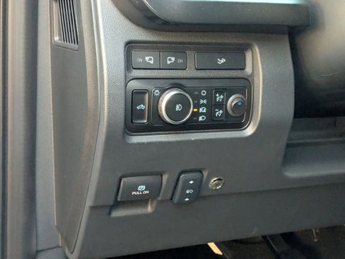 Used 2024 Ford F250 Lariat w/ FX4 Off-Road Package image 11