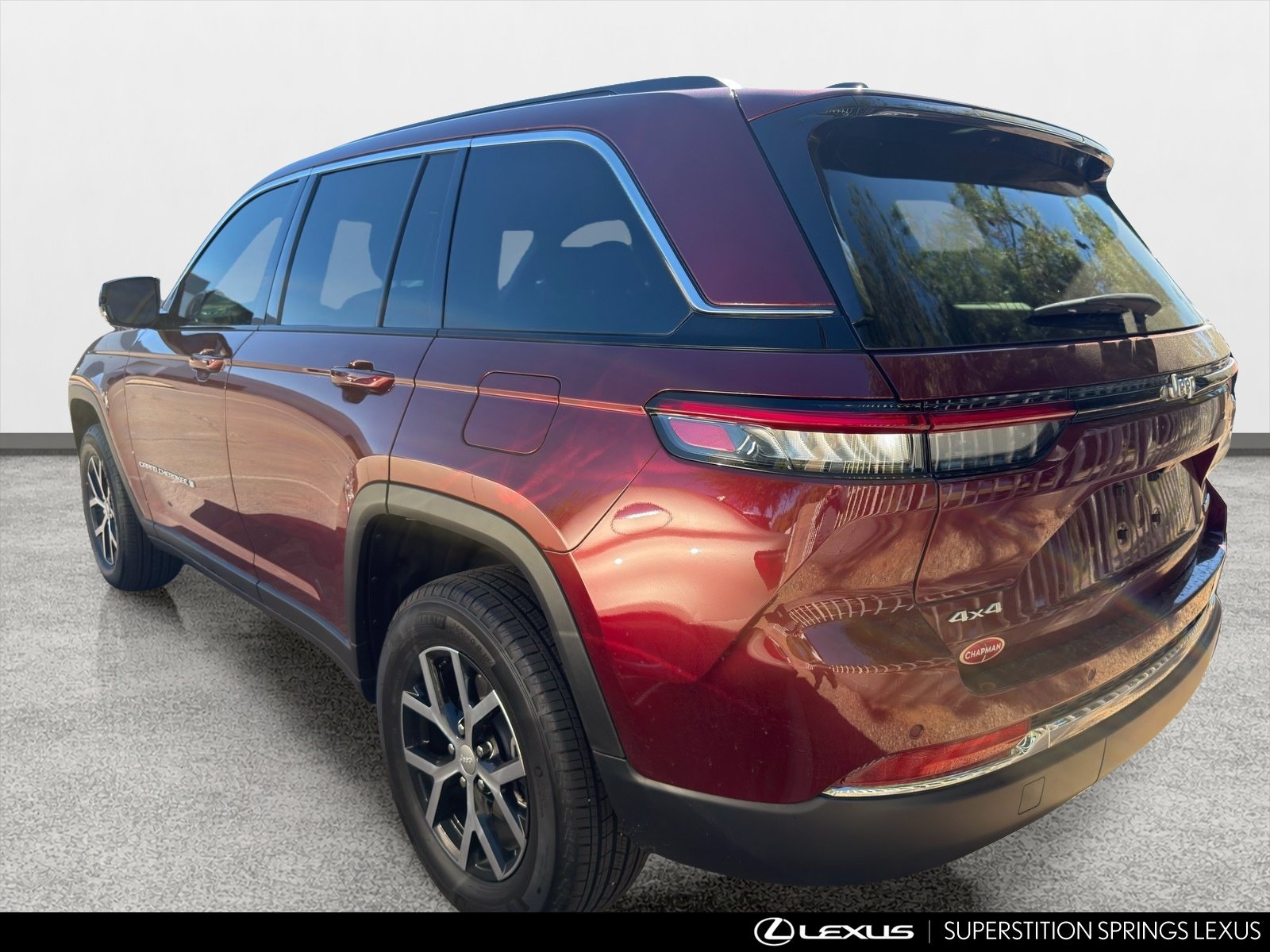 Used 2025 Jeep Grand Cherokee Limited AWD/4WD image 6