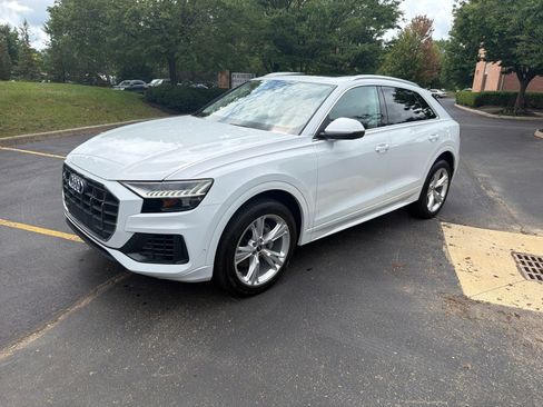 Used 2023 Audi Q8 Premium w/ Convenience Package AWD/4WD image 1