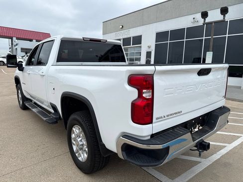 Used 2023 Chevrolet Silverado 2500 LT w/ Convenience Package AWD/4WD image 12