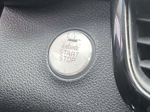 Used 2018 Kia Optima EX w/ Premium Package image 29