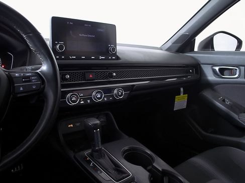 Used 2023 Honda Civic Sport image 29