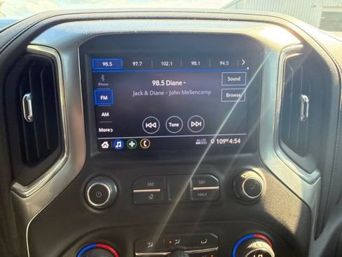 Certified 2020 Chevrolet Silverado 1500 LT w/ All-Star Edition AWD/4WD image 19