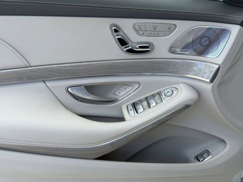 Used 2015 Mercedes-Benz S 550 Sedan image 14