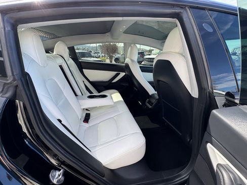 Used 2021 Tesla Model 3 Long Range image 21