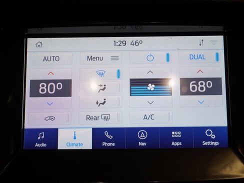 Used 2020 Ford Ranger Lariat w/ Equipment Group 501A Mid image 19