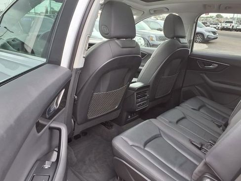 Used 2022 Audi Q7 3.0T Premium Plus AWD/4WD image 15