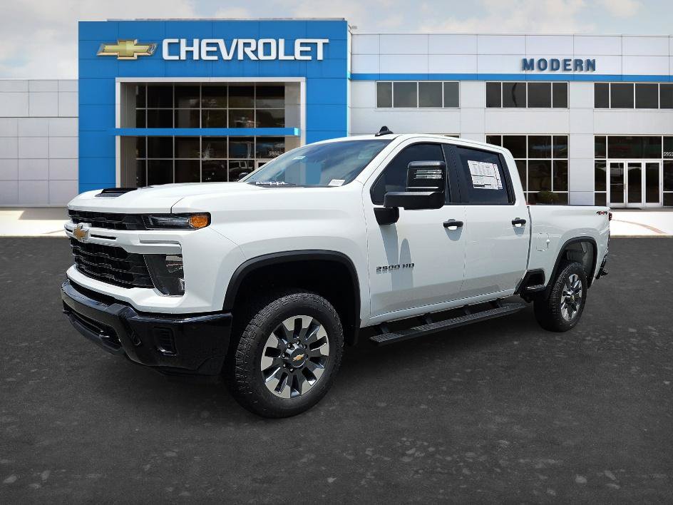New 2026 Chevrolet Silverado 2500 Custom AWD/4WD image 1