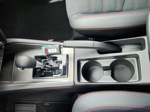 Used 2025 Mitsubishi Outlander Sport AWD image 31