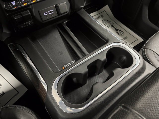 Used 2023 GMC Sierra 3500 Denali w/ Denali Black Diamond Edition AWD/4WD image 42