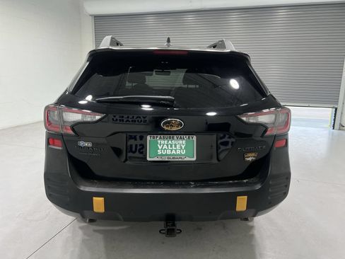 Used 2025 Subaru Outback Wilderness AWD/4WD image 7