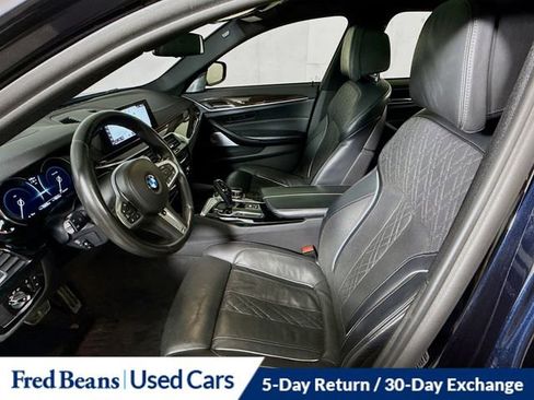 Used 2018 BMW M550i xDrive M550i xDrive image 24
