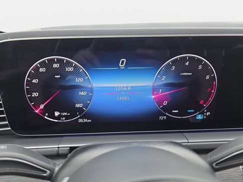 Used 2024 Mercedes-Benz GLE 350 4MATIC w/ AMG Line Exterior image 19