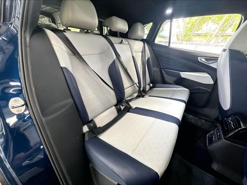 Used 2023 Volkswagen ID.4 Pro S Plus RWD image 28
