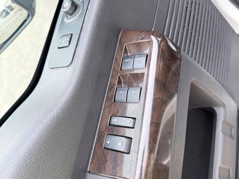 Used 2015 Ford F350 Platinum w/ FX4 Off-Road Package image 15