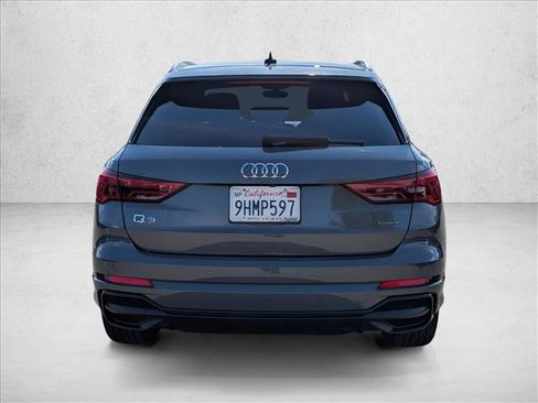 Used 2022 Audi Q3 2.0T Premium Plus w/ Premium Plus Package image 14