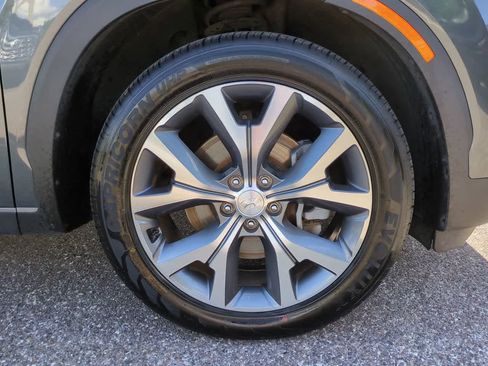 Used 2020 Hyundai Palisade SEL w/ Premium Package image 11