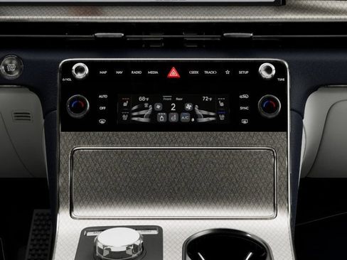 Certified 2026 Genesis GV80 3.5T Prestige AWD/4WD image 17