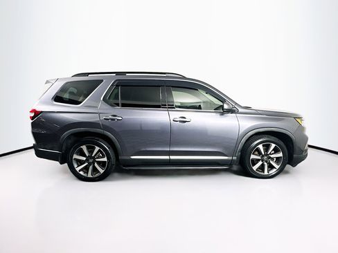 Used 2023 Honda Pilot Elite image 10