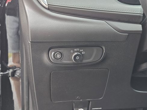 Used 2024 Buick Encore GX Sport Touring w/ Comfort Package image 19