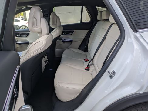 New 2026 Mercedes-Benz GLC 350e 4MATIC image 15