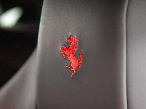 Used 2022 Ferrari SF90 Stradale AWD/4WD image 17