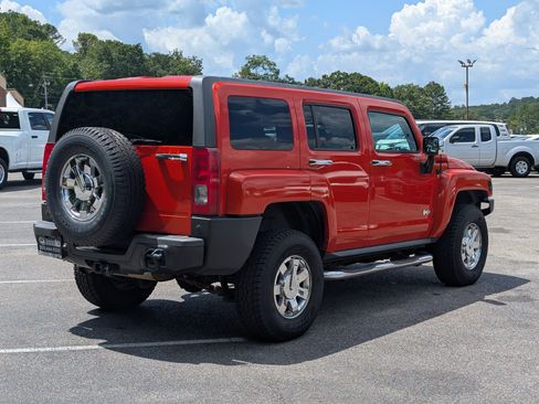 Used 2008 HUMMER H3 Luxury AWD/4WD image 9