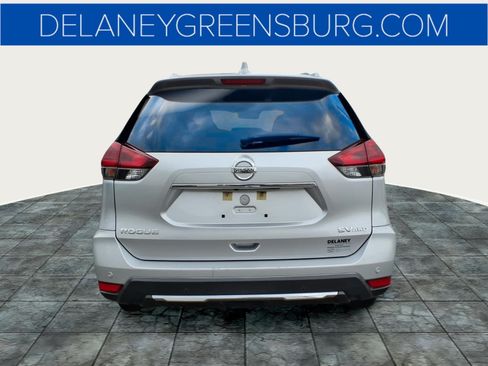 Used 2020 Nissan Rogue SV AWD/4WD image 4
